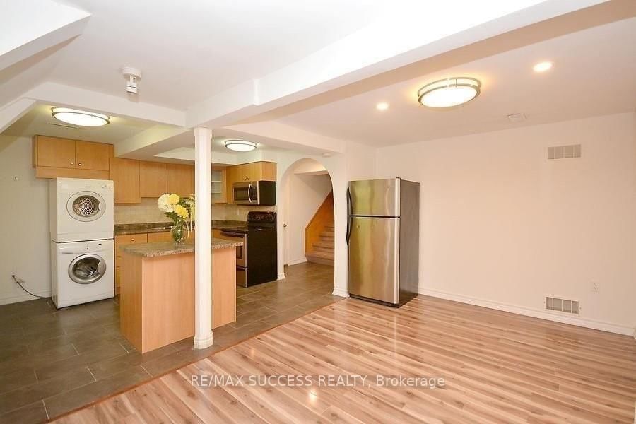 422 Silverthorne Crescent - Photo 11