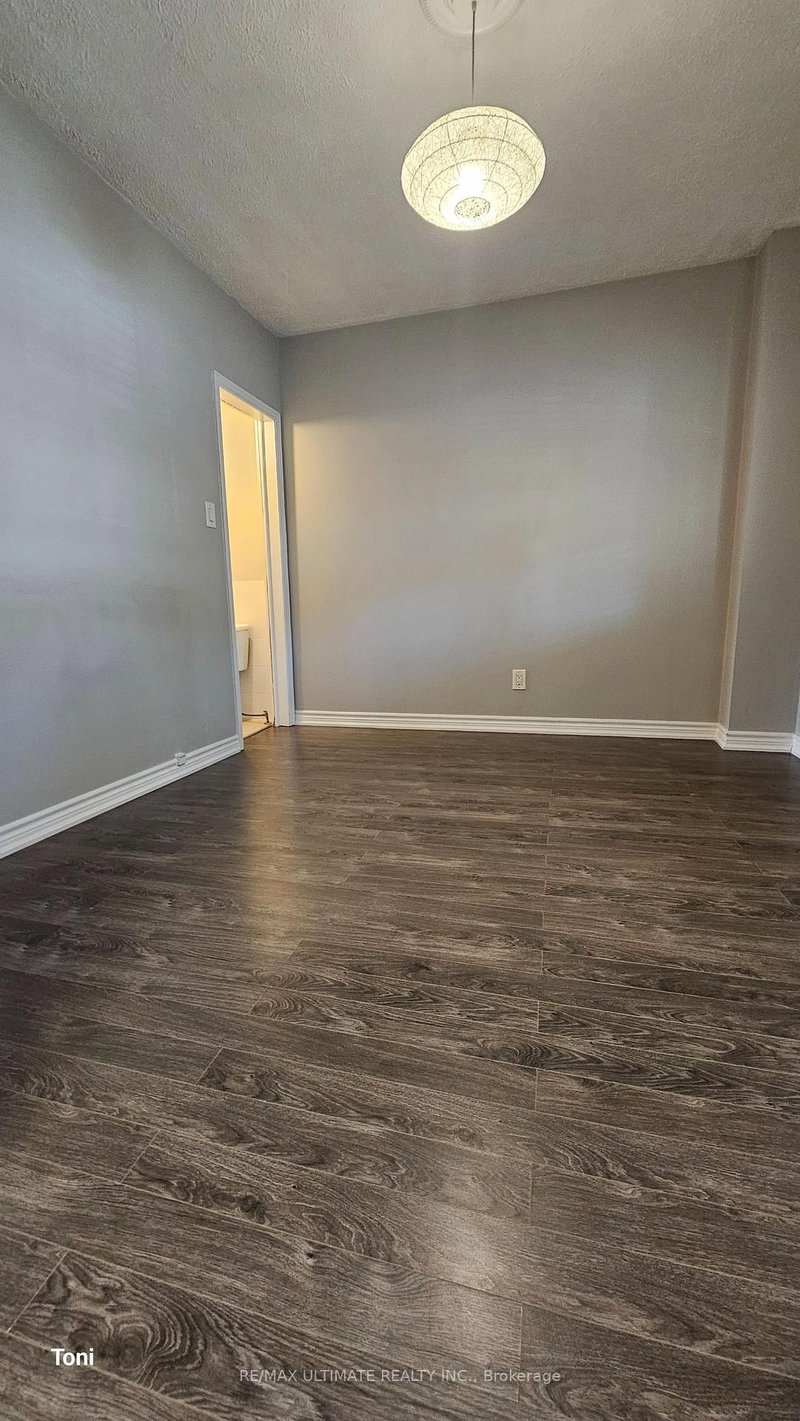 16 Failsworth Ave, Toronto, M6M 3J2 | Image 3