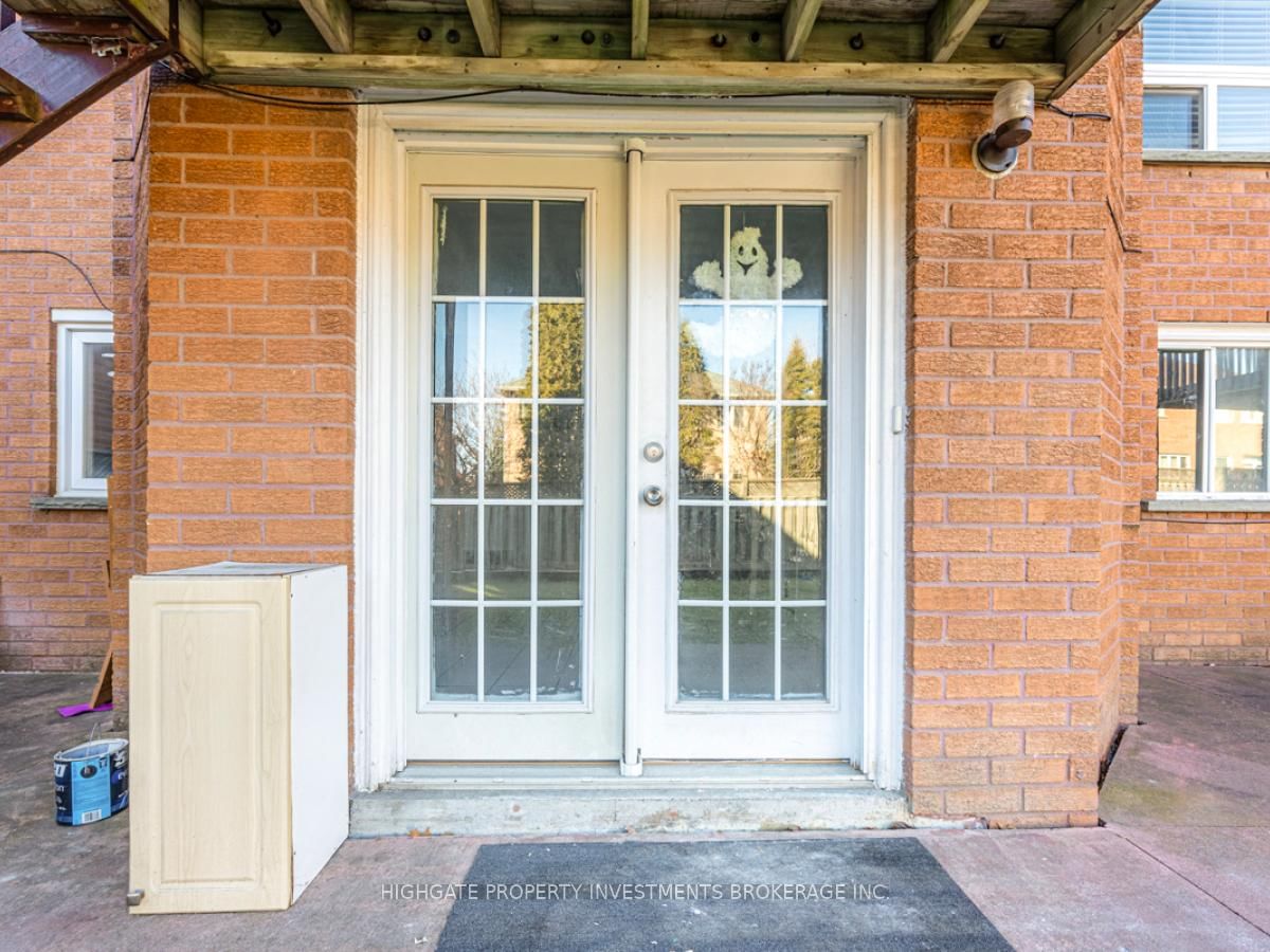 5383 Longhorn Trail, Unit Lower