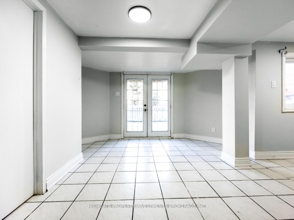 5383 Longhorn Trail, Unit Lower - Photo 4