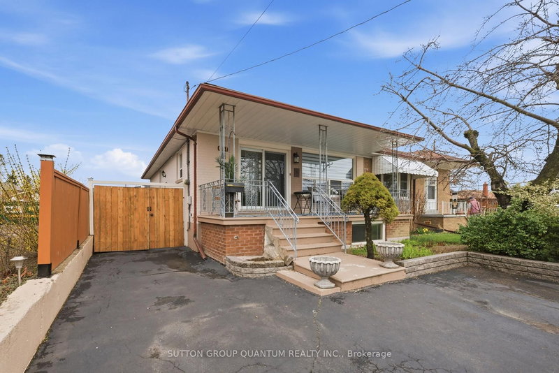 1257 Alexandra Ave, Mississauga, Ontario