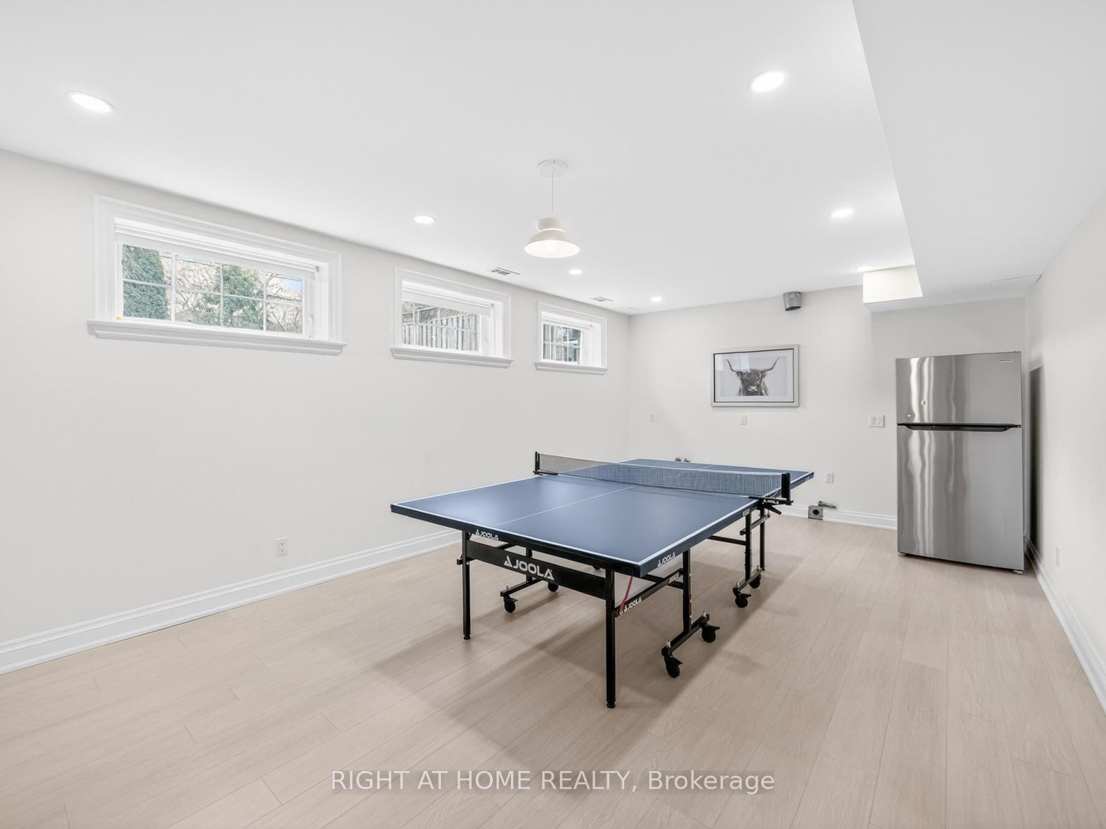 Detached House for sale at 36 Gardenvale Road, Toronto, Ontario, M8Z 4B9 - Stonegate-Queensway - MLS: W13014556