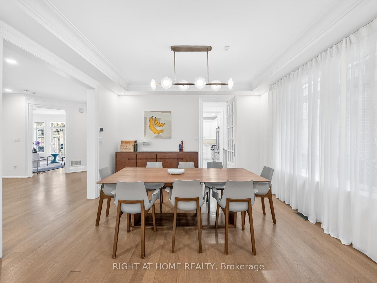 Detached House for sale at 36 Gardenvale Road, Toronto, Ontario, M8Z 4B9 - Stonegate-Queensway - MLS: W13014556