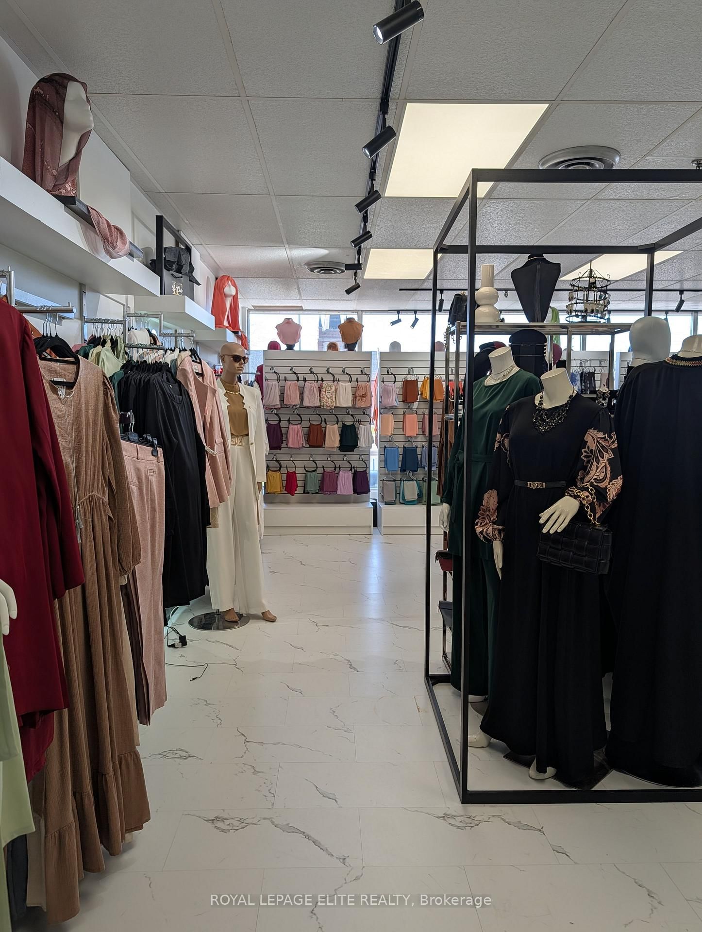 700 DUNDAS Street E, Unit 202 - Photo 4