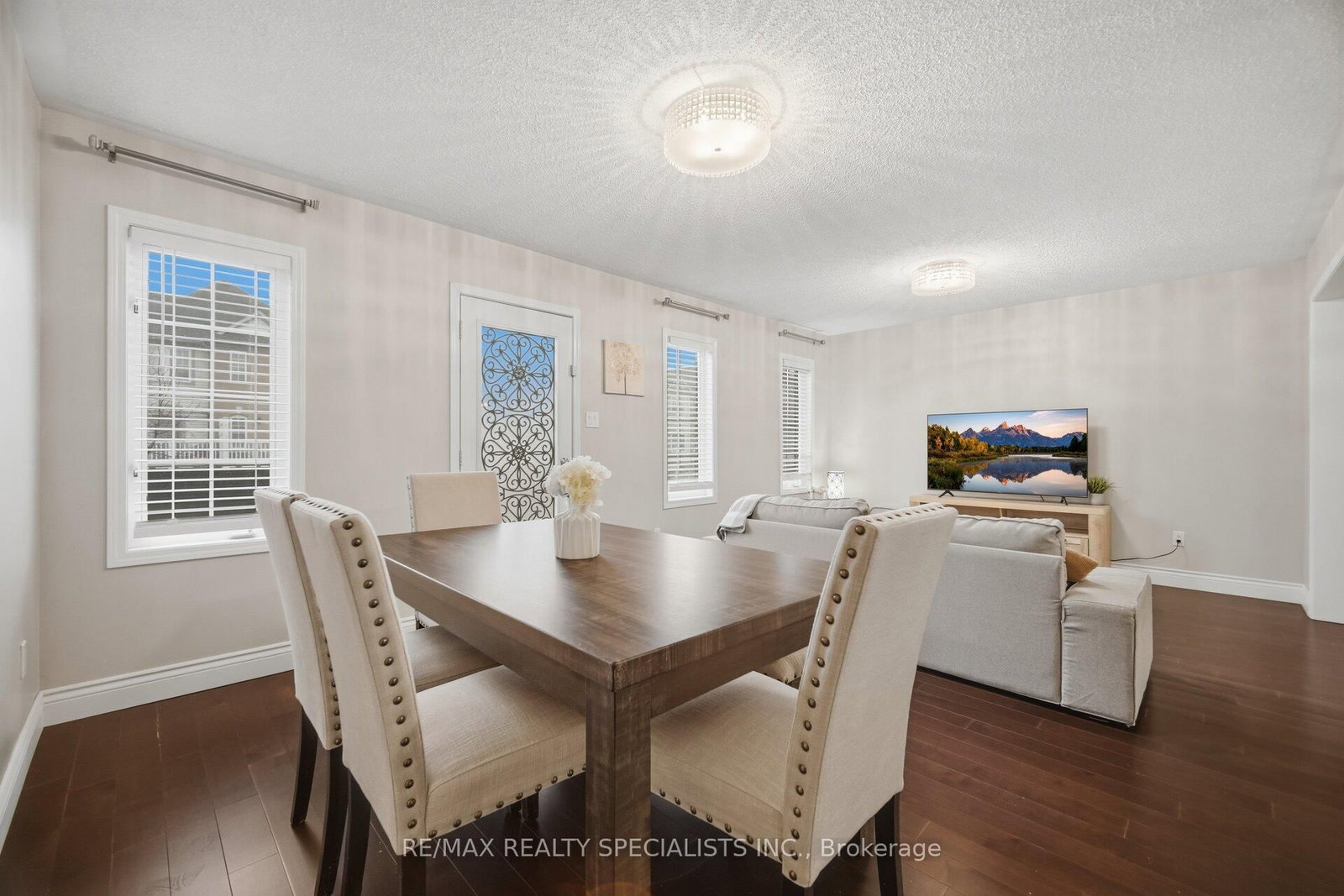 Townhouse for sale at 932 Sprague Place, Milton, Ontario, L9T 0K8 - Coates - MLS: W13014586