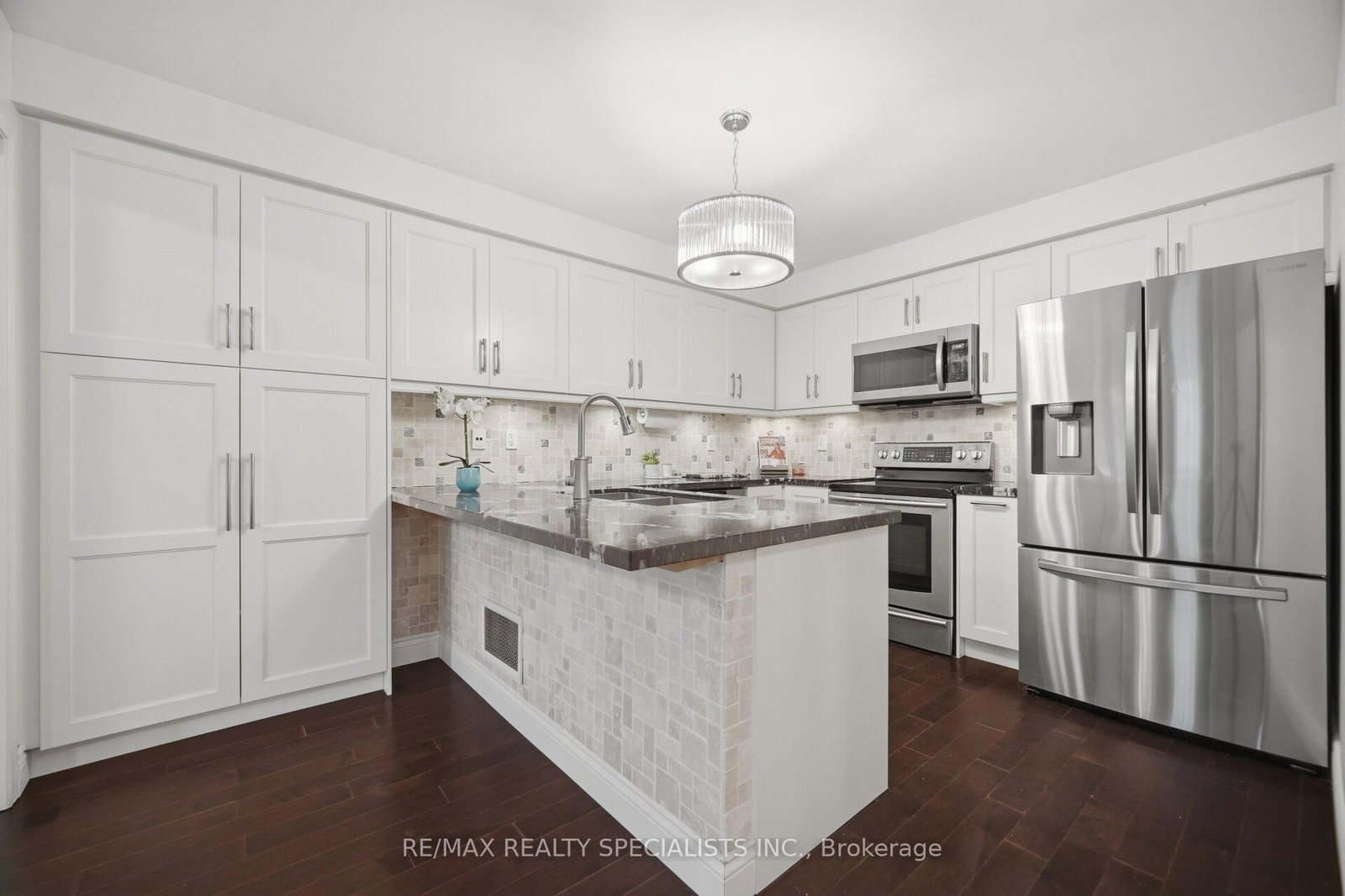 932 Sprague Place - Photo 17