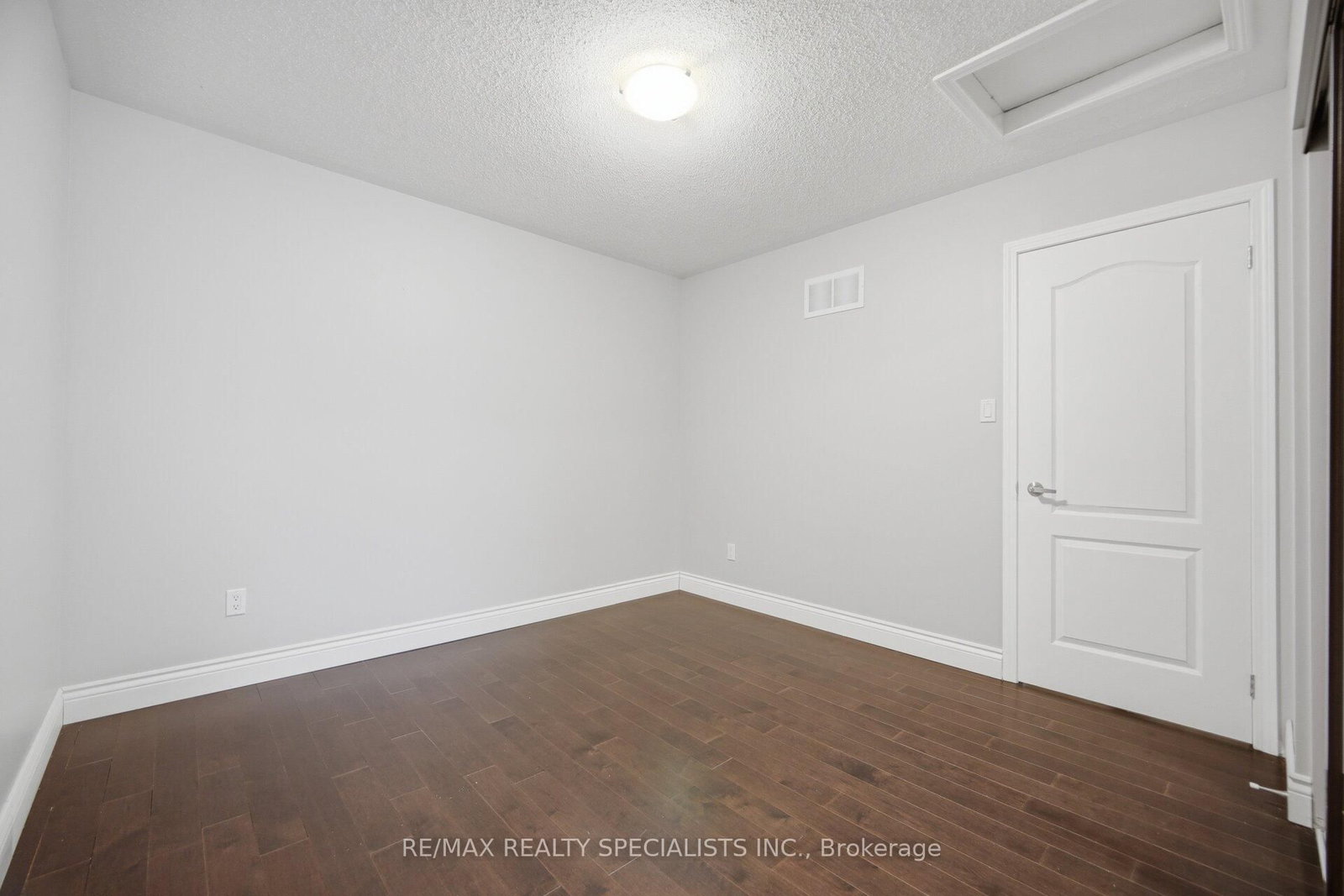 932 Sprague Place - Photo 34