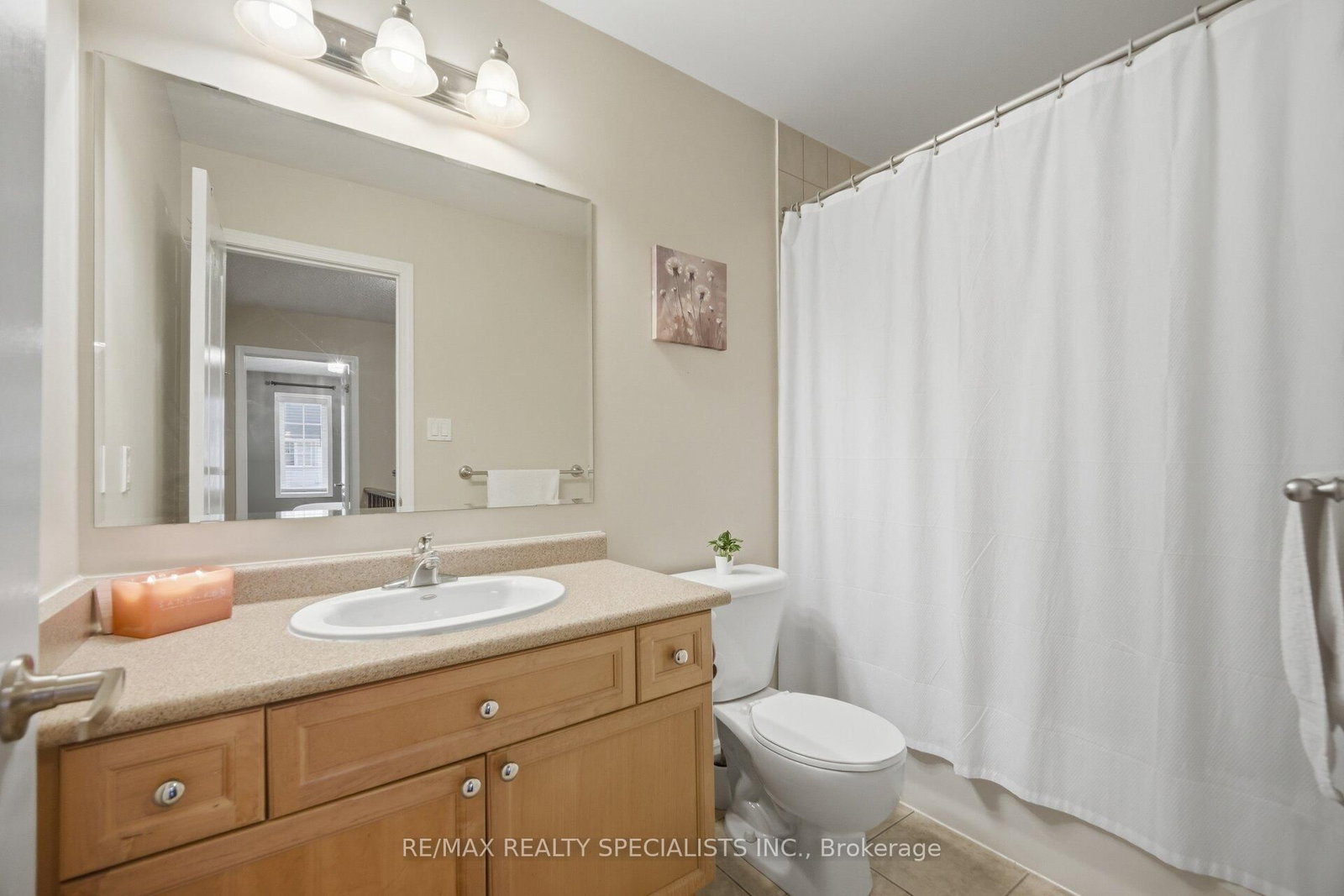 Townhouse for sale at 932 Sprague Place, Milton, Ontario, L9T 0K8 - Coates - MLS: W13014586