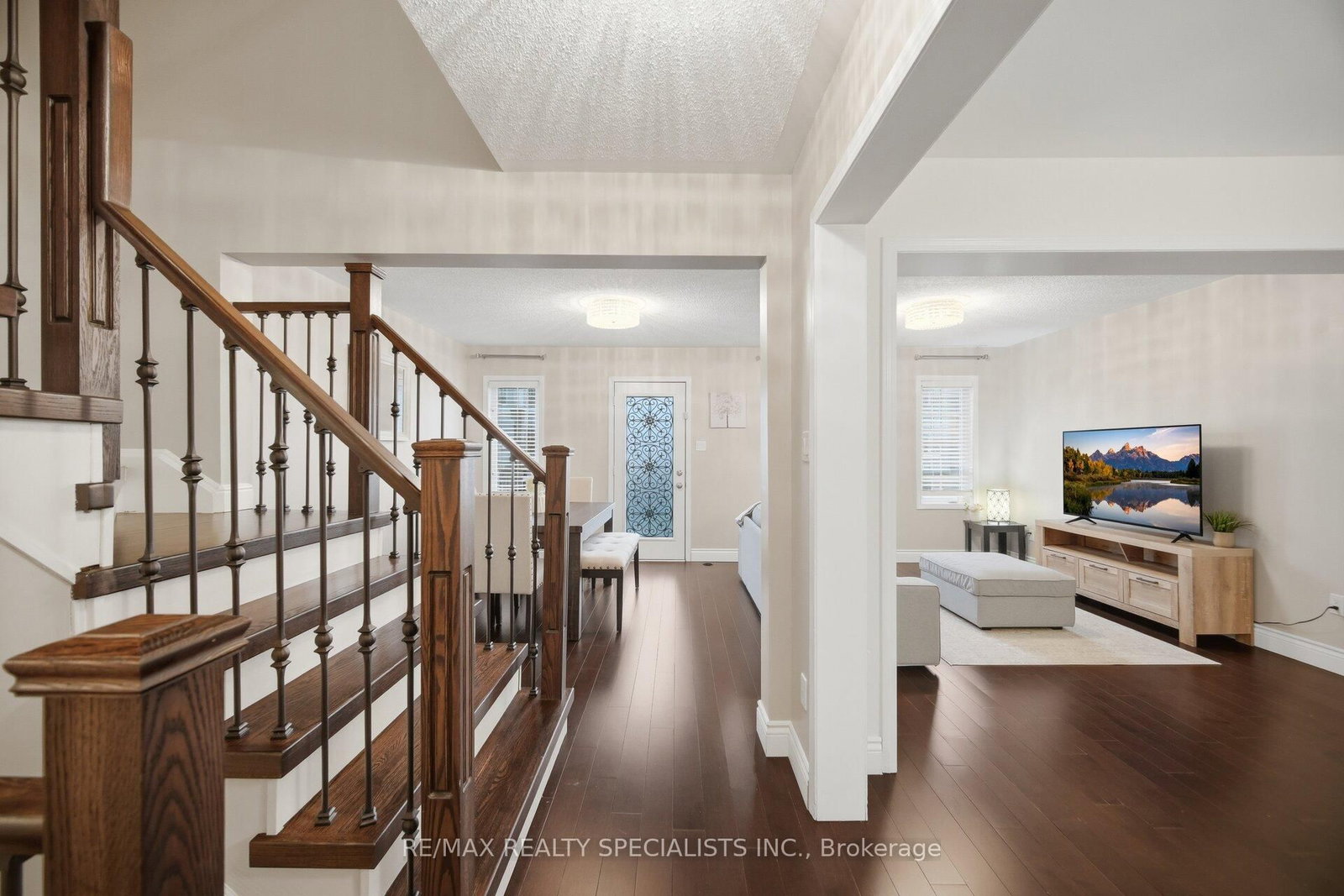 Townhouse for sale at 932 Sprague Place, Milton, Ontario, L9T 0K8 - Coates - MLS: W13014586