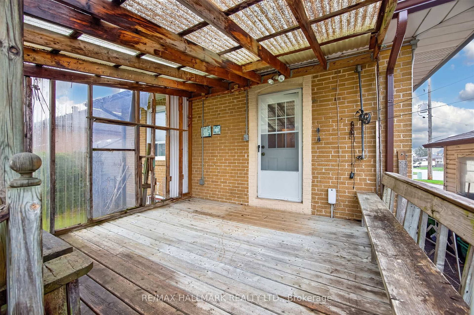 50 Dorking Crescent - Photo 45