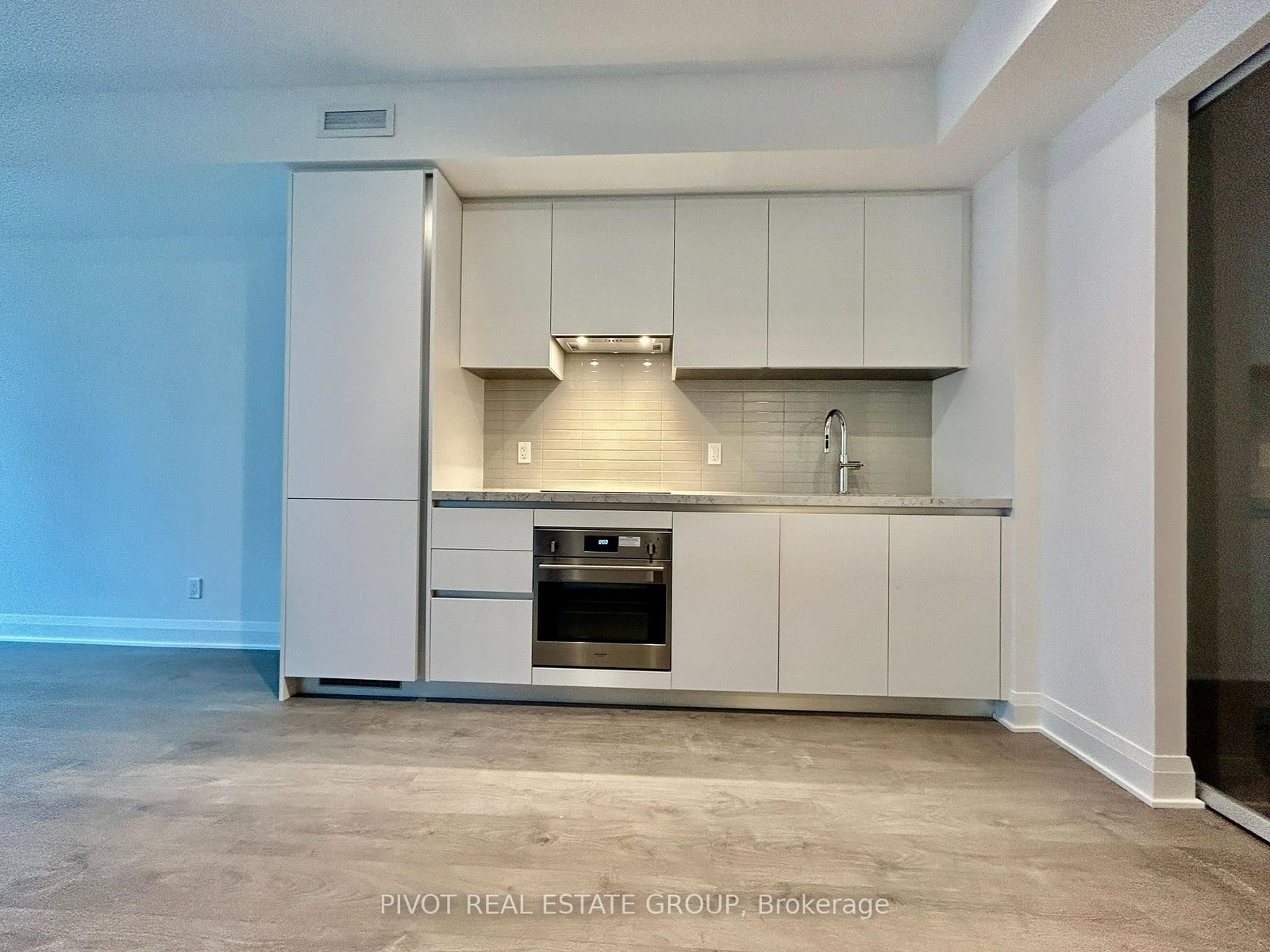 2 Erskine Road, Unit 1205 - Photo 11