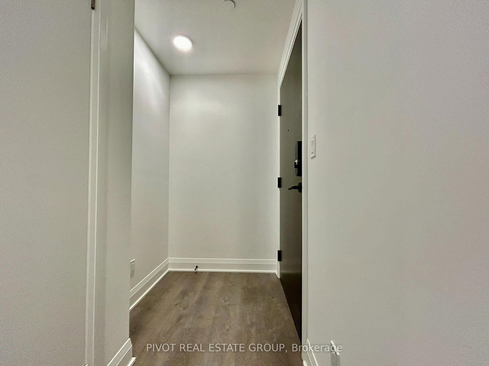 2 Erskine Road, Unit 1205 - Photo 7