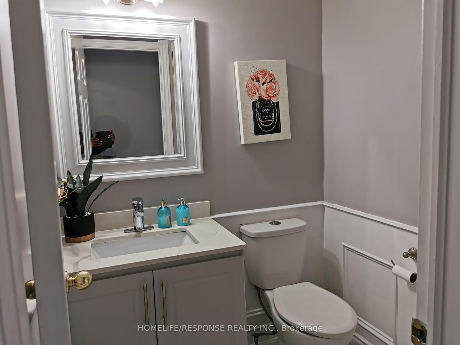 Detached House for sale at 16 Cochrane Avenue, Brampton, Ontario, L6Z 4J4 - Heart Lake East - MLS: W13014730