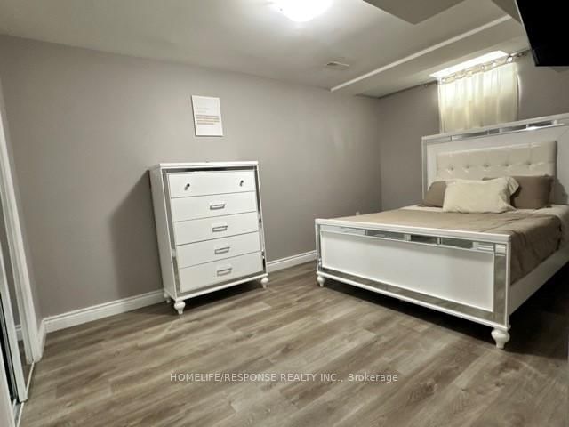 Detached House for sale at 16 Cochrane Avenue, Brampton, Ontario, L6Z 4J4 - Heart Lake East - MLS: W13014730