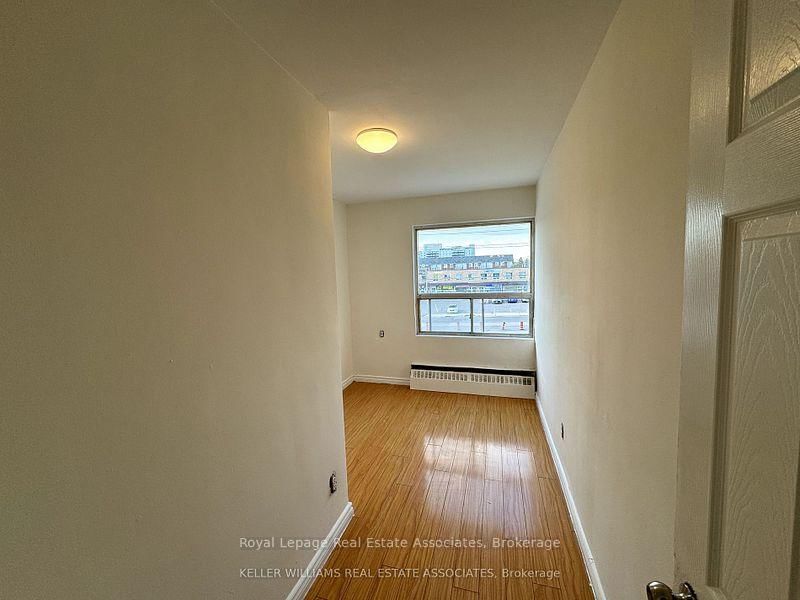 3071 Hurontario Street, Unit 1 - Photo 7