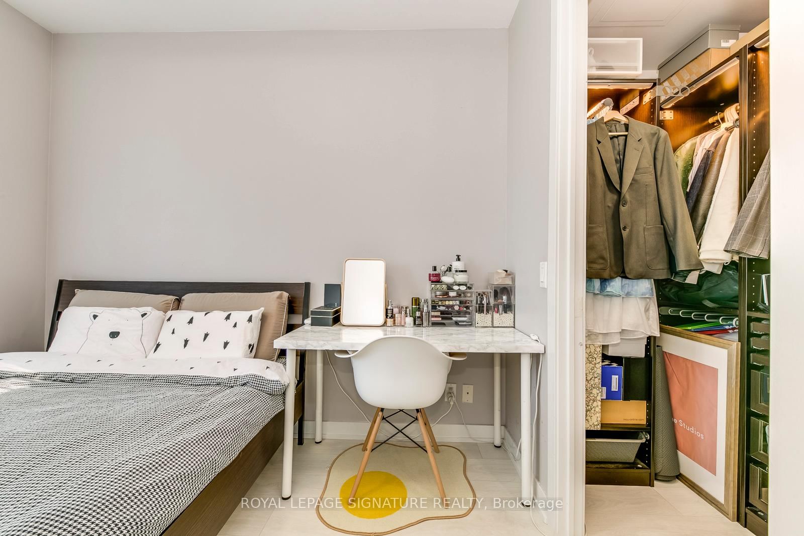 2212 Lake Shore Boulevard W, Unit 1907 - Photo 11