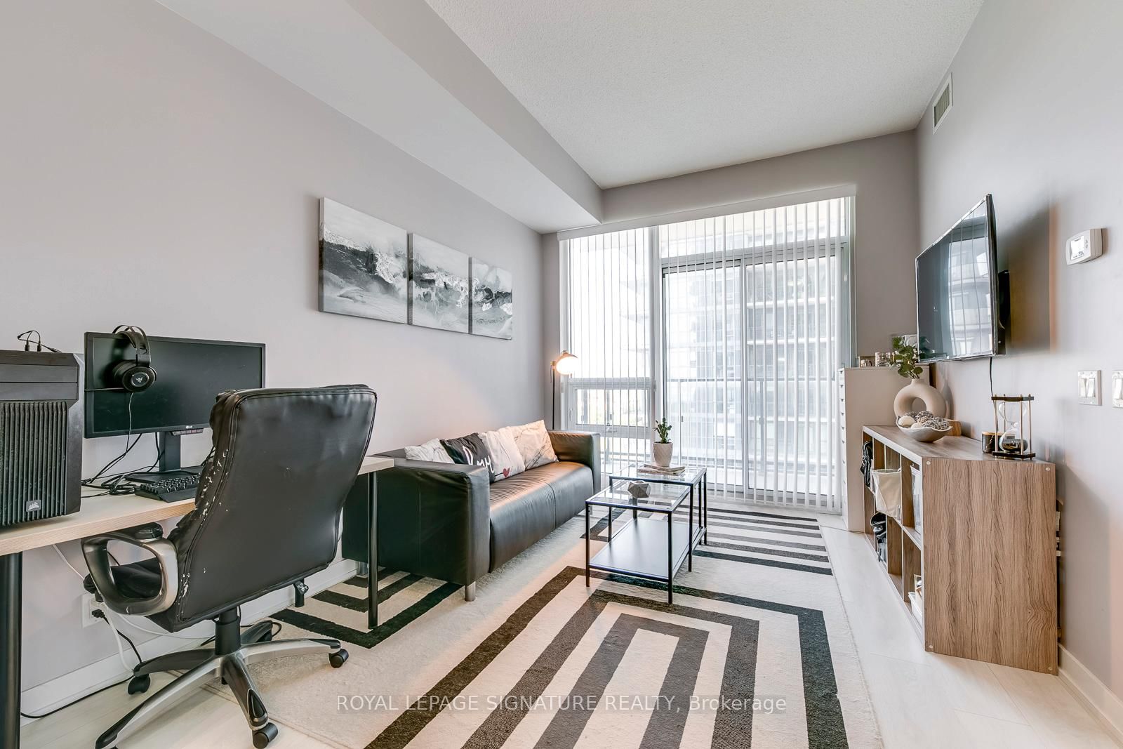 2212 Lake Shore Boulevard W, Unit 1907 - Photo 7