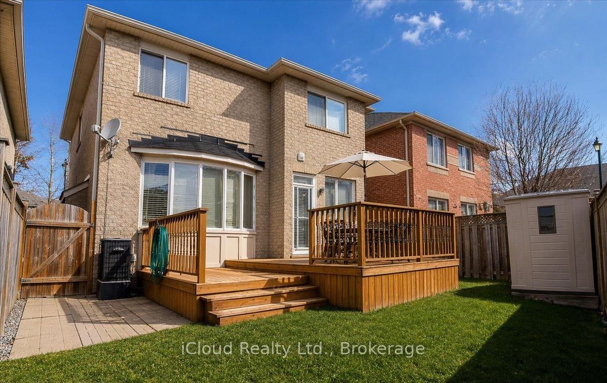 Detached House for sale at 625 Laughren Crescent, Milton, Ontario, L9T 0G6 - Coates - MLS: W13014836