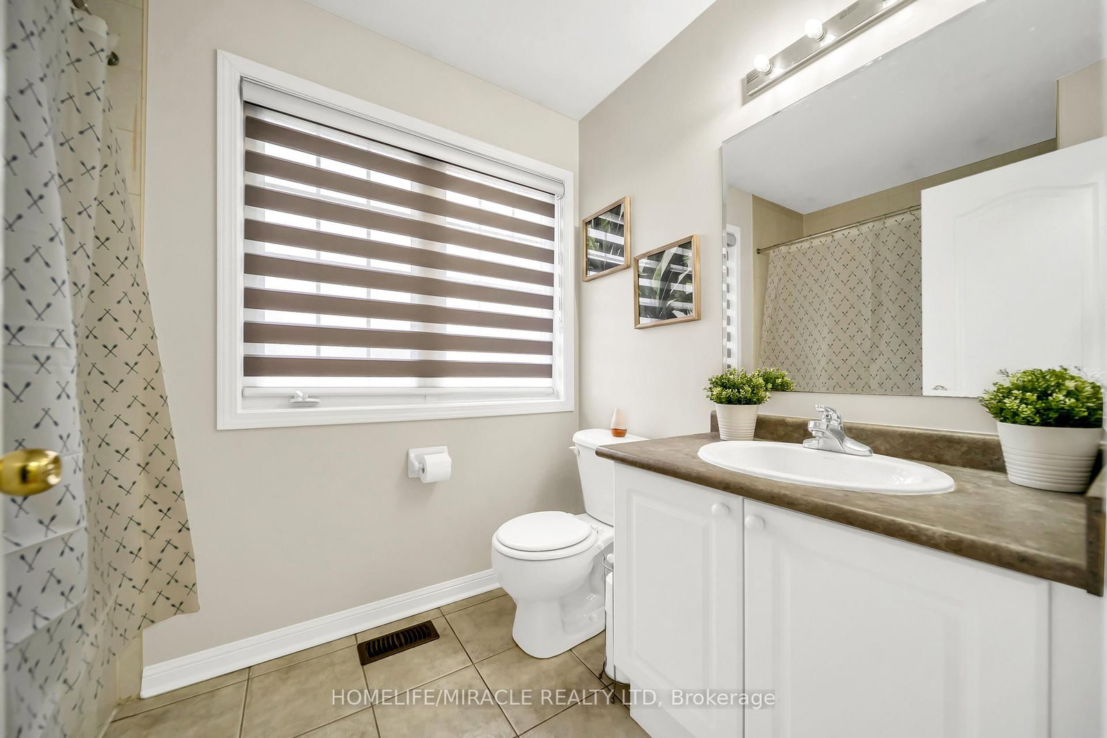 Semi-Detached House for sale at 30 ORANGEGROVE Drive, Brampton, Ontario, L7A 3N4 - Fletcher's Meadow - MLS: W13014838