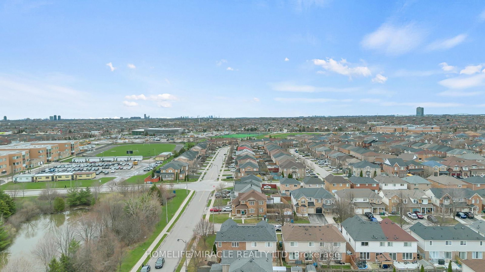 Semi-Detached House for sale at 30 ORANGEGROVE Drive, Brampton, Ontario, L7A 3N4 - Fletcher's Meadow - MLS: W13014838