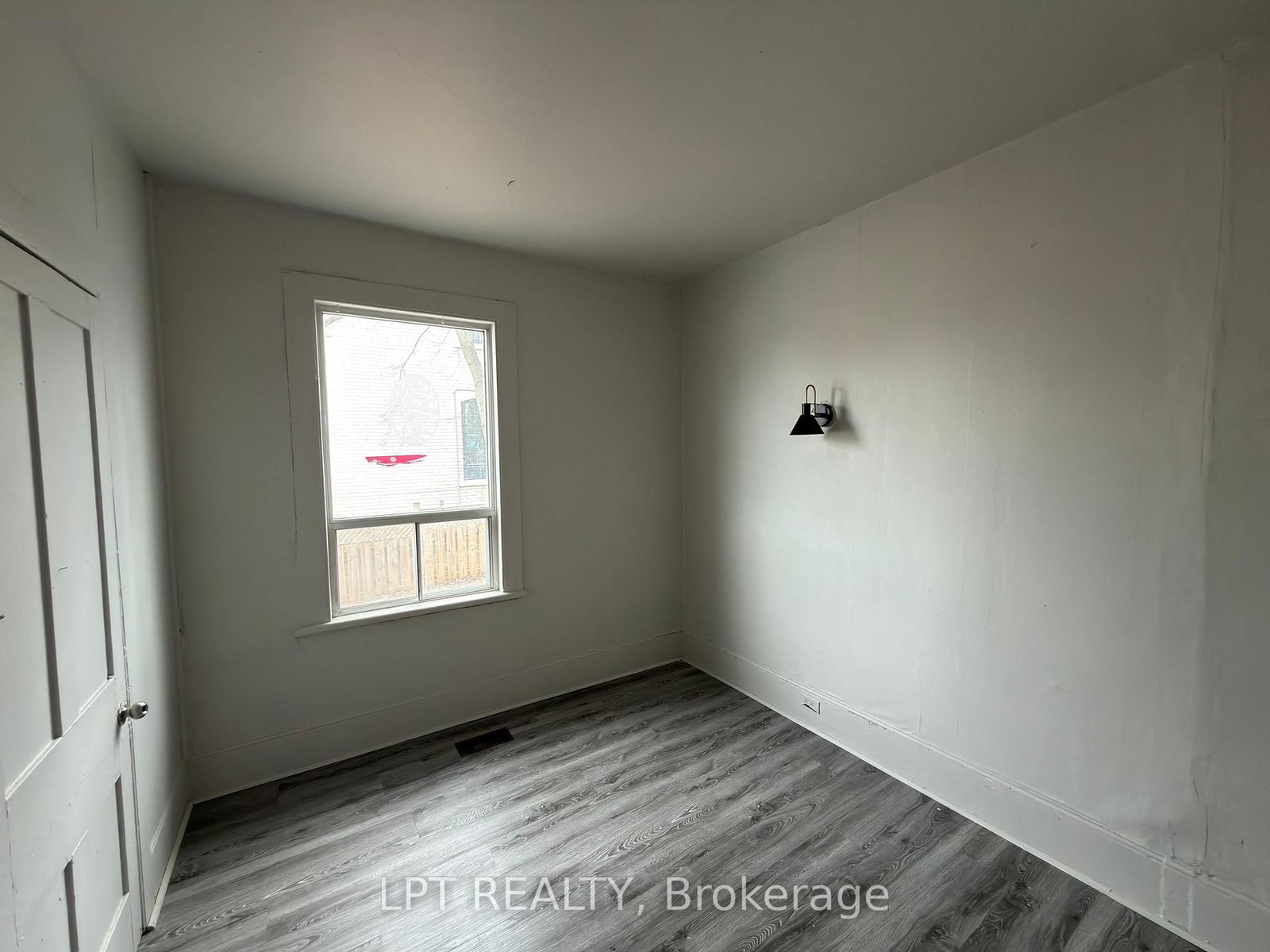 37 N Elizabeth Street N - Photo 6