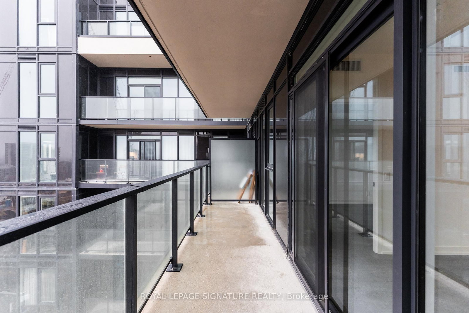 270 Dufferin Street, Unit 1220 - Photo 12