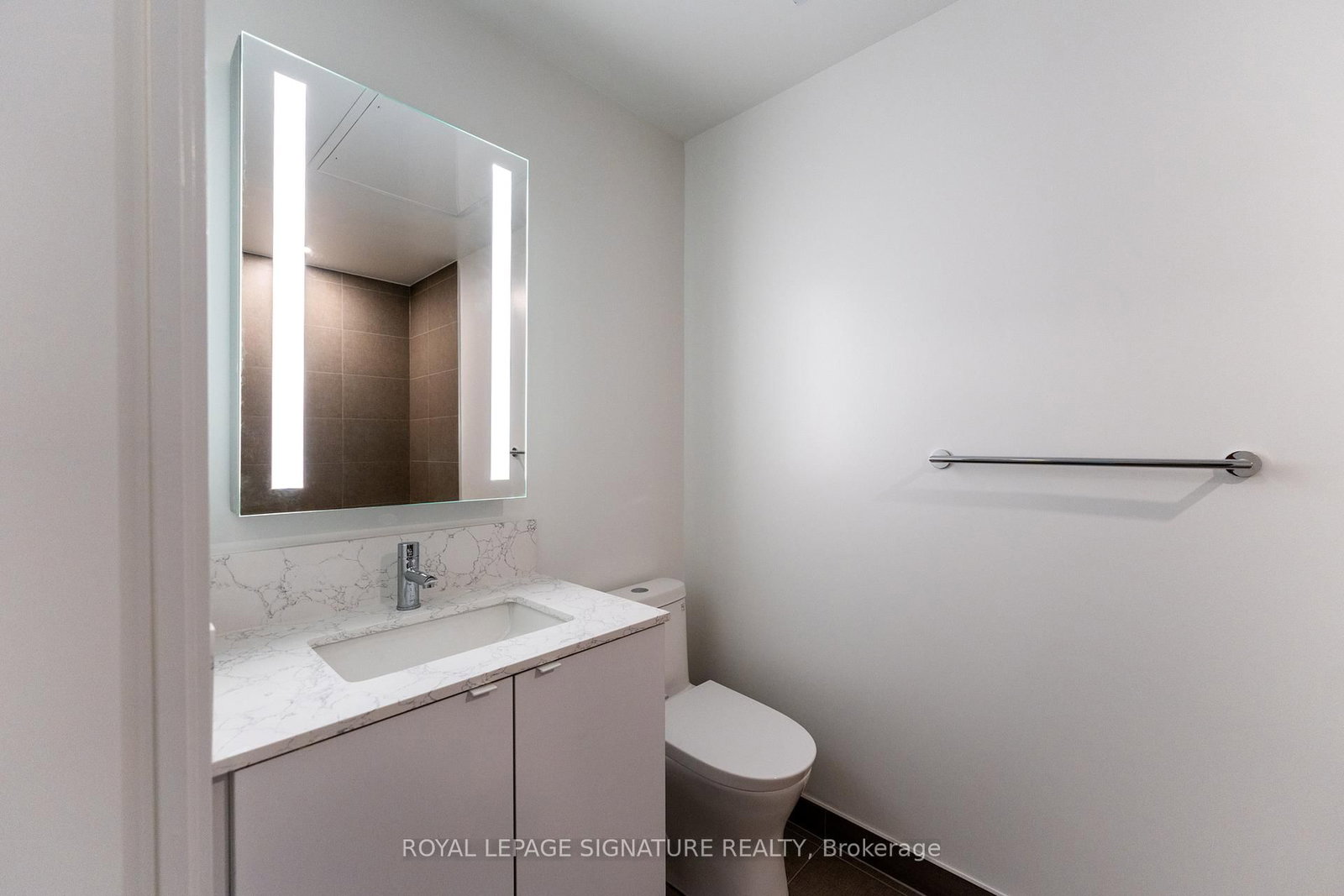 270 Dufferin Street, Unit 1220 - Photo 9