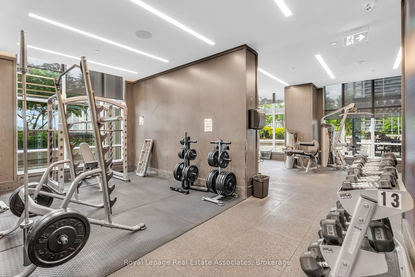 7 Mabelle Avenue, Unit 3110 - Photo 28