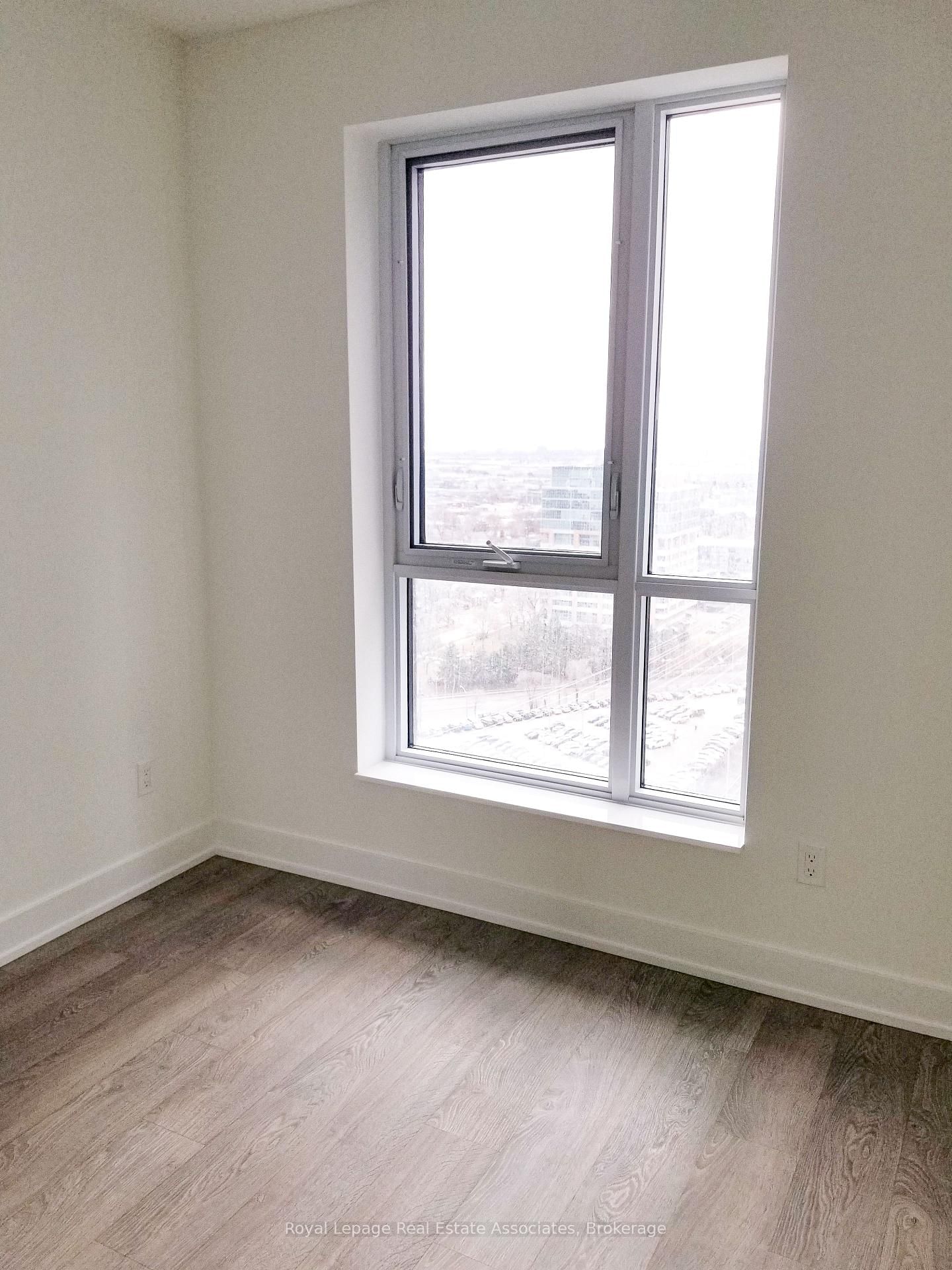 7 Mabelle Avenue, Unit 3110 - Photo 8