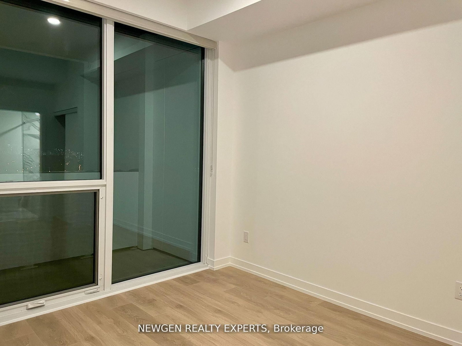 1100 Sheppard Avenue W, Unit LPH33 - Photo 16