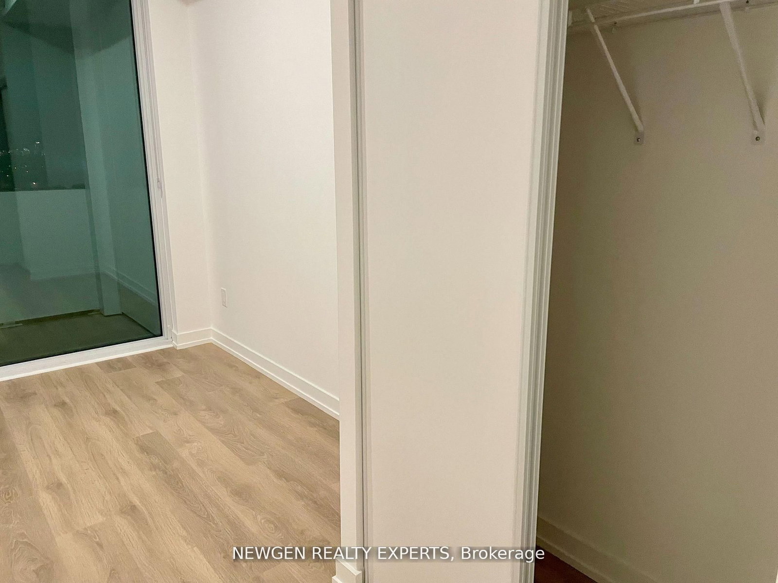 1100 Sheppard Avenue W, Unit LPH33 - Photo 17