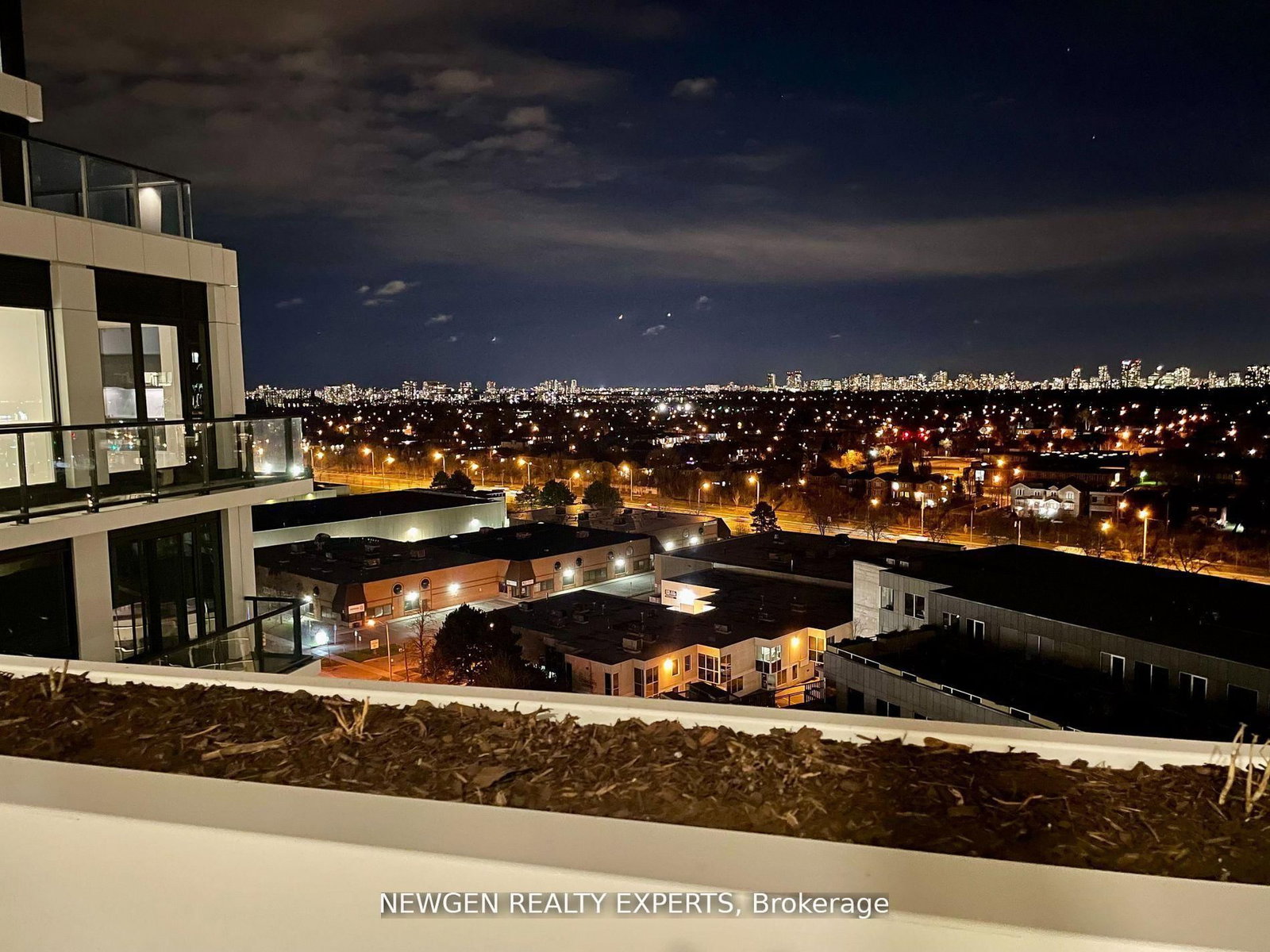 1100 Sheppard Avenue W, Unit LPH33 - Photo 22