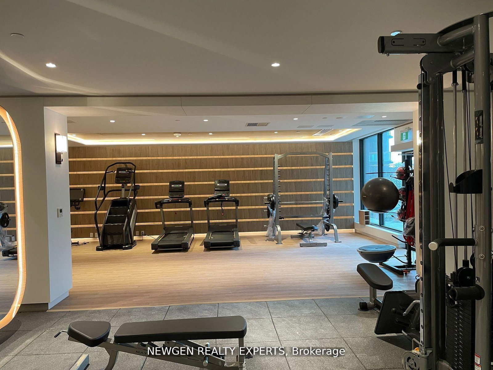 1100 Sheppard Avenue W, Unit LPH33 - Photo 32