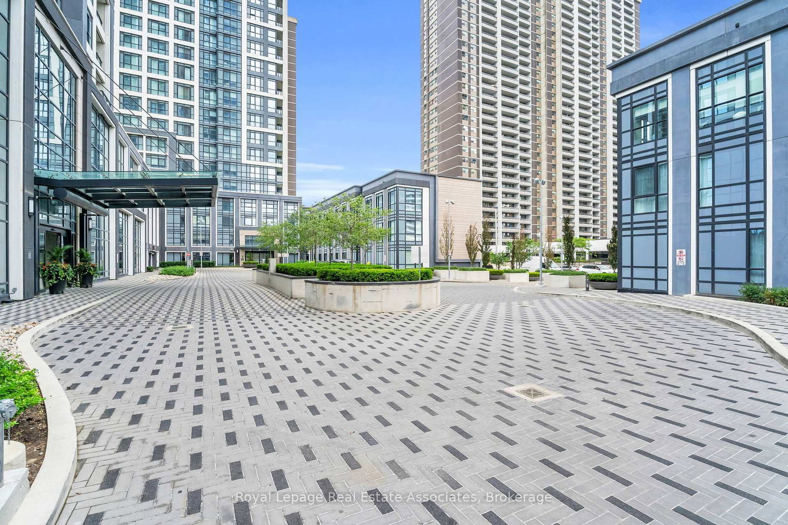 7 Mabelle Avenue, Unit 2806 - Photo 24