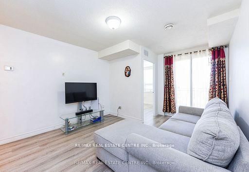 7405 Goreway Drive, Unit 520 - Photo 15