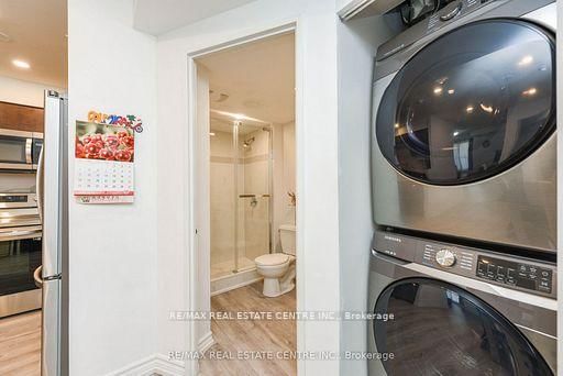 7405 Goreway Drive, Unit 520 - Photo 29