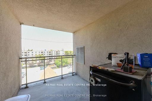 7405 Goreway Drive, Unit 520 - Photo 37