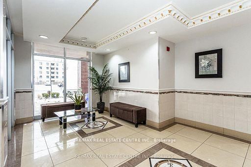 7405 Goreway Drive, Unit 520 - Photo 4