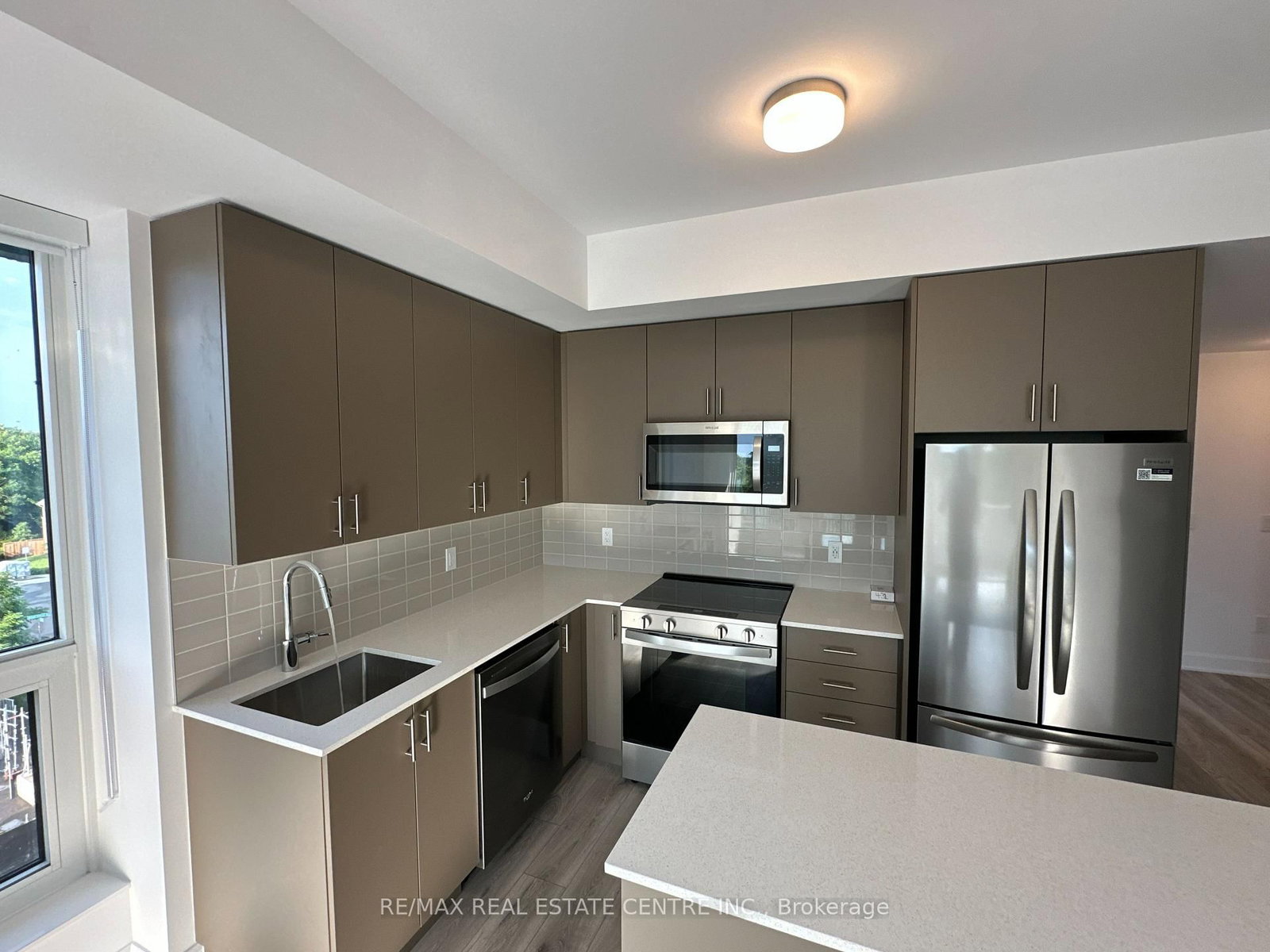 3240 William Coltson Avenue, Unit 431 - Photo 11