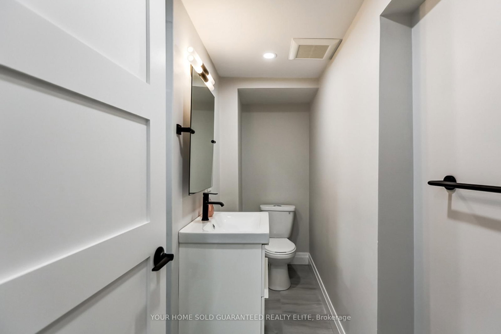22 North Heights Road, Unit LOWER - Photo 10