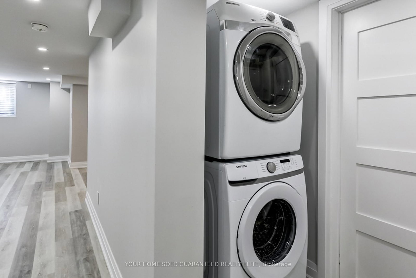 22 North Heights Road, Unit LOWER - Photo 11