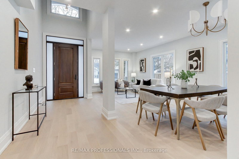 432 Smith Ave, Burlington, L7R 2V1 | Image 3