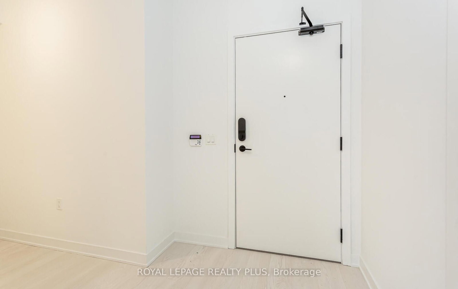 4675 Metcalfe Avenue, Unit 806 - Photo 11