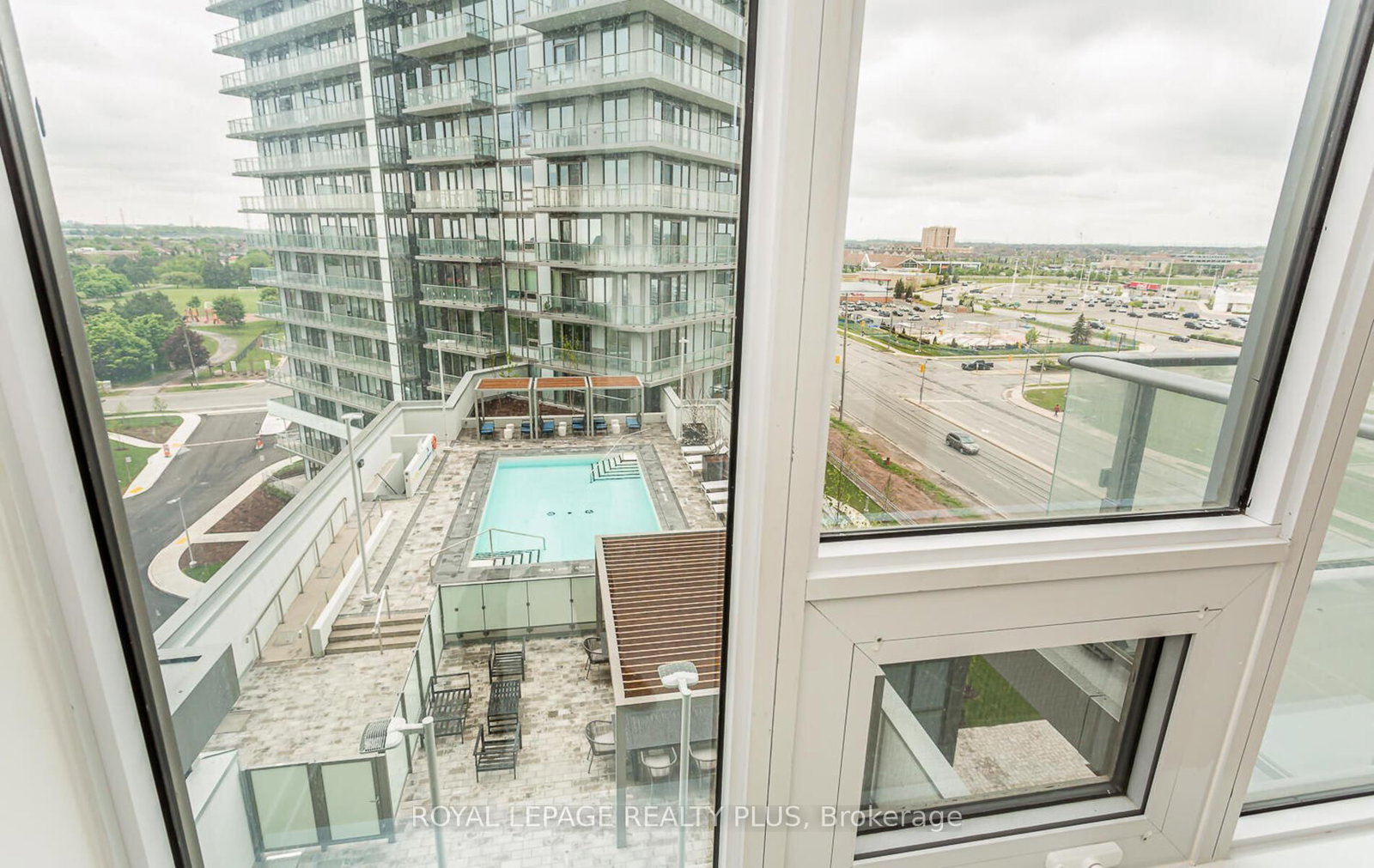 4675 Metcalfe Avenue, Unit 806 - Photo 5