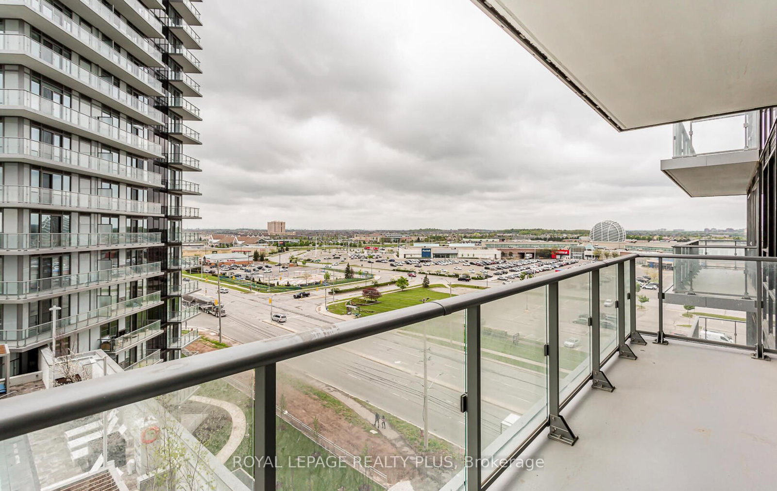 4675 Metcalfe Avenue, Unit 806 - Photo 7