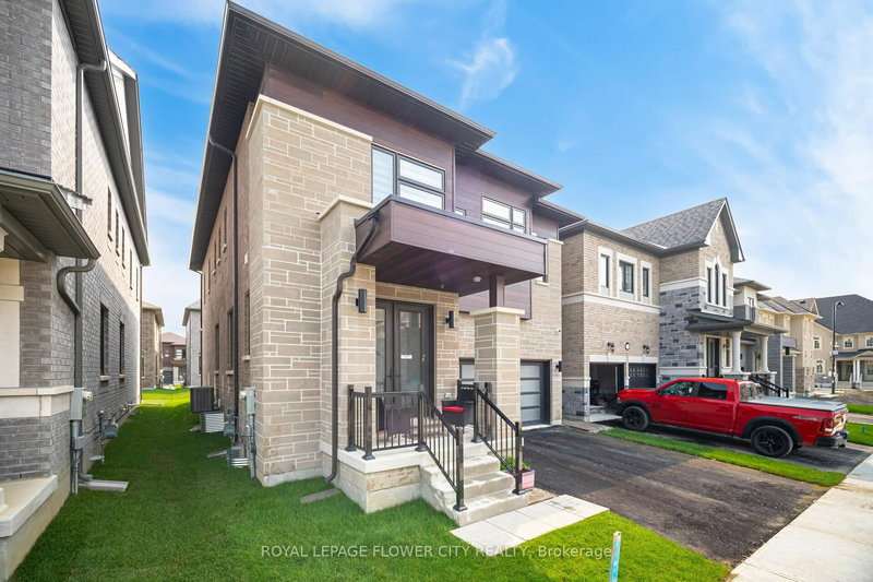 36 Icon St S, Brampton, L6E 4E5 | Image 3