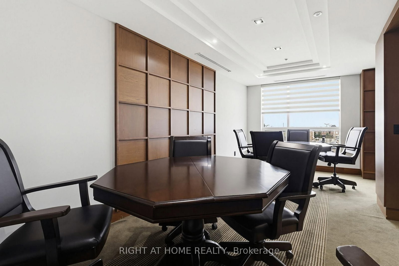 2480 Prince Michael Drive, Unit PH08 - Photo 35