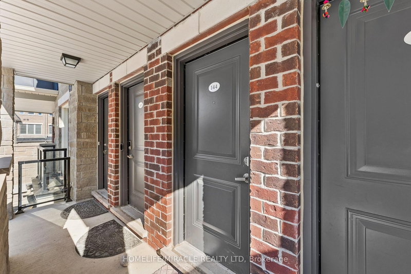 144 - 200 Veterans Dr, Brampton, L7A 4S6 | Image 2