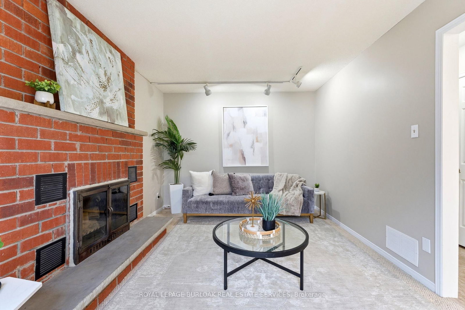 222 Riverview Street - Photo 18