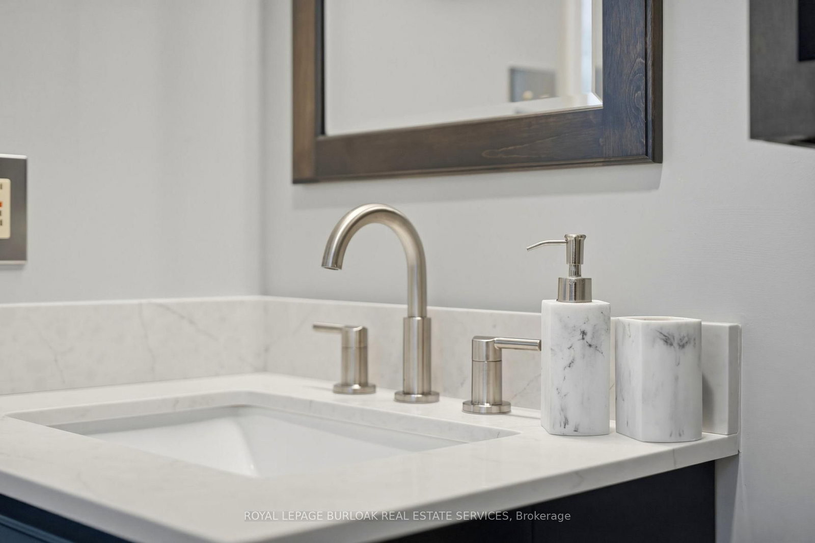 222 Riverview Street - Photo 26